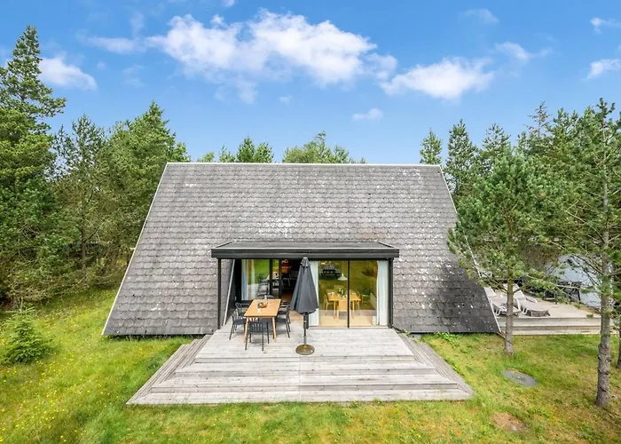 Peta - 1-6km From The Sea By Interhome Вайерс-Странд